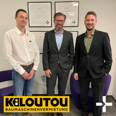 v.l.: Ramon Mühle, Nils Altrogge (beide Kiloutou Deutschland GmbH), Julian Leppich (bienen+partner)