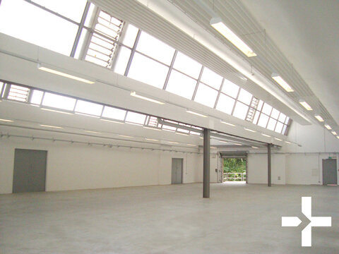2025–03–18 Halle 10 IN mit Wz